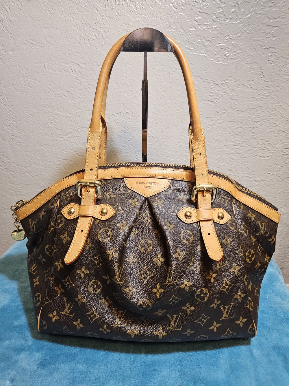 #82547-Louis Vuitton Brown Monogram Tivoli gm size